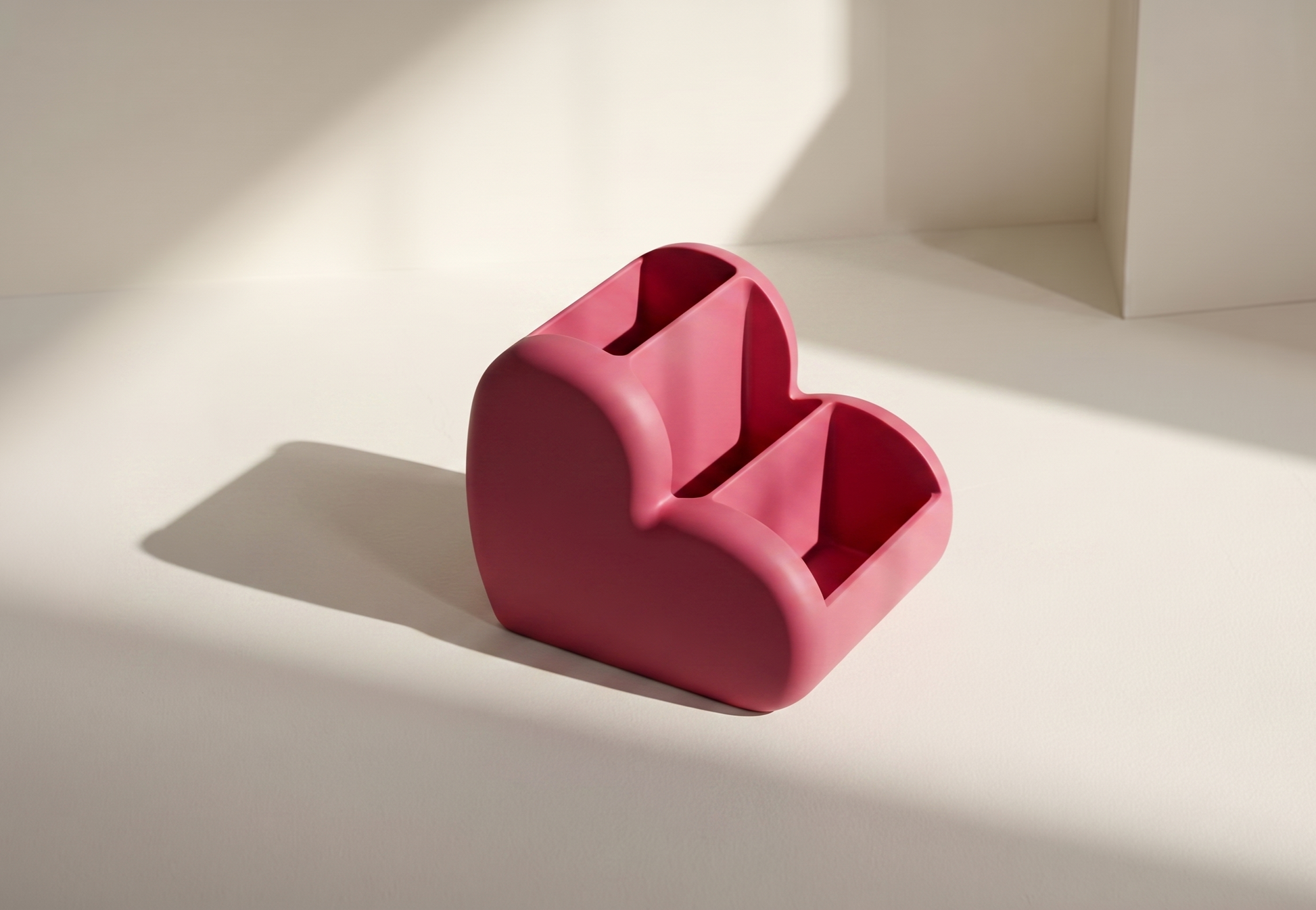 Heart-shaped makeup organizer holding brushes